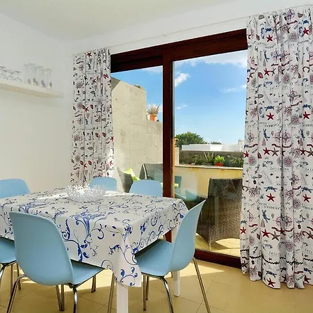 Townhouse, Puerto Calero بْوُرتو كاليرو